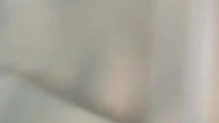 极品萝莉出门前先来一段无码清晰粉鲍抠穴大秀，让哥哥们先养养眼