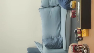 SSNI-645 與憧憬上司妻子小司在棉被裡偷偷貼身作愛的我。 葵司(1)(1)mp4