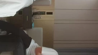 周记100字90后小妹妹在我身上高潮了